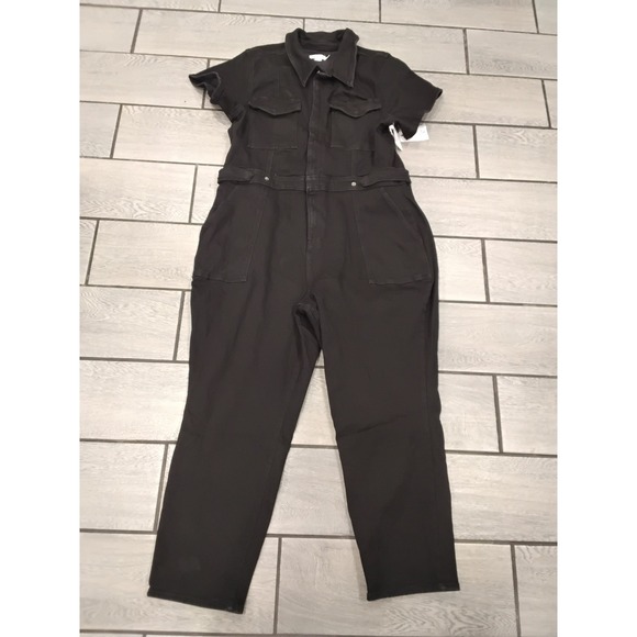 NWT GOOD AMERICAN Utility Jumpsuit Black Short Sleeve Belted Cargo 3XL - Picture 3 of 9